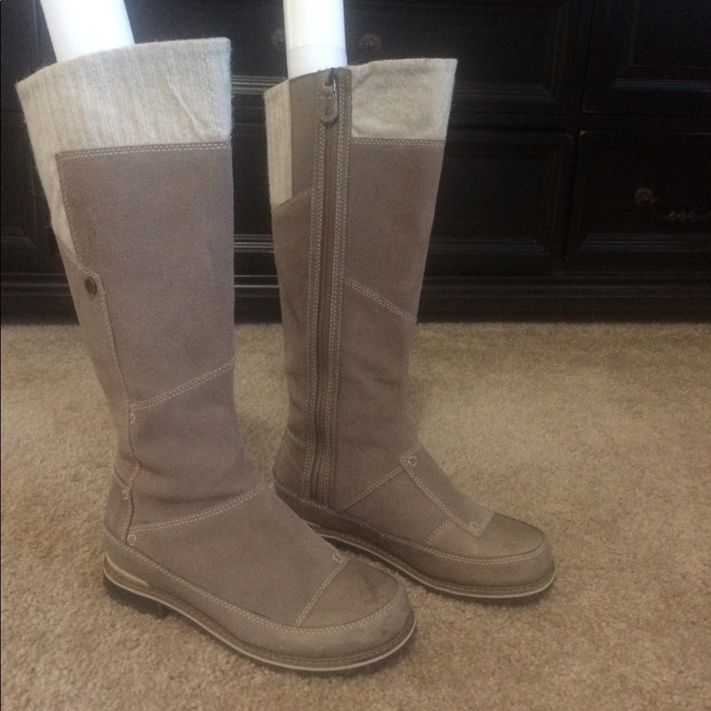 Tall warm boots
